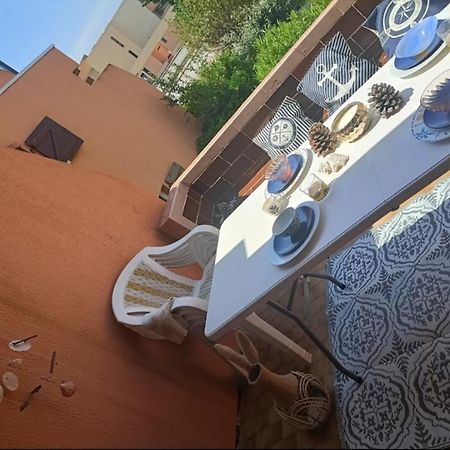 Appartement " Le Grand Bleu " A 3 Min De La Plage La Londe-les-Maures Eksteriør billede