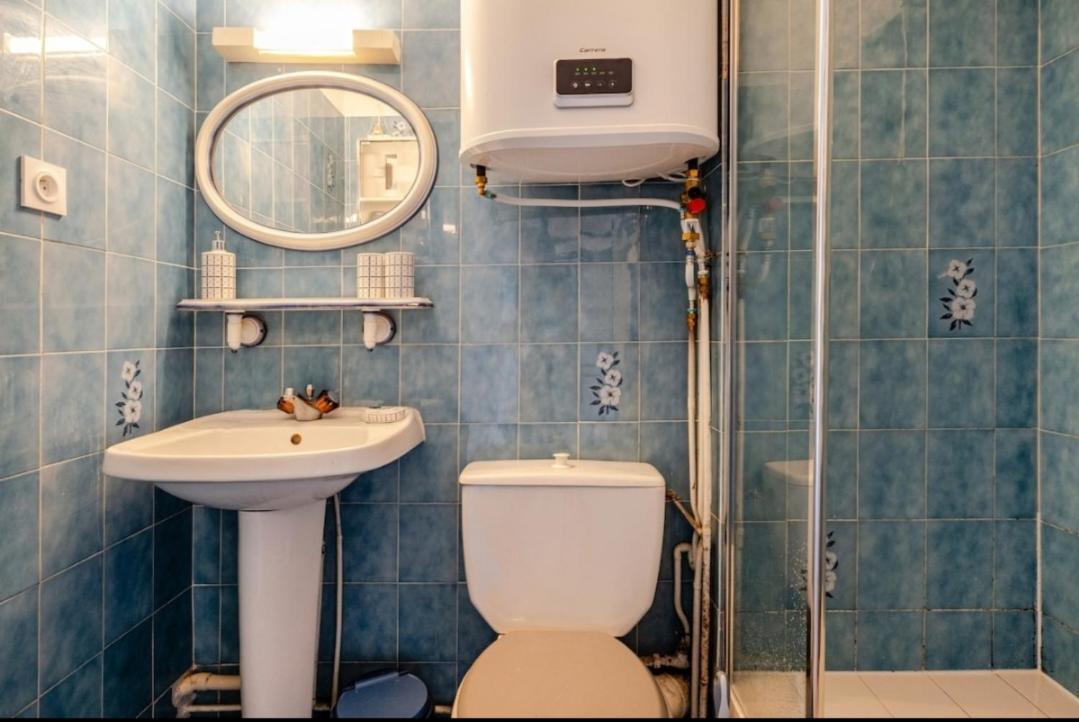 Appartement " Le Grand Bleu " A 3 Min De La Plage La Londe-les-Maures Eksteriør billede