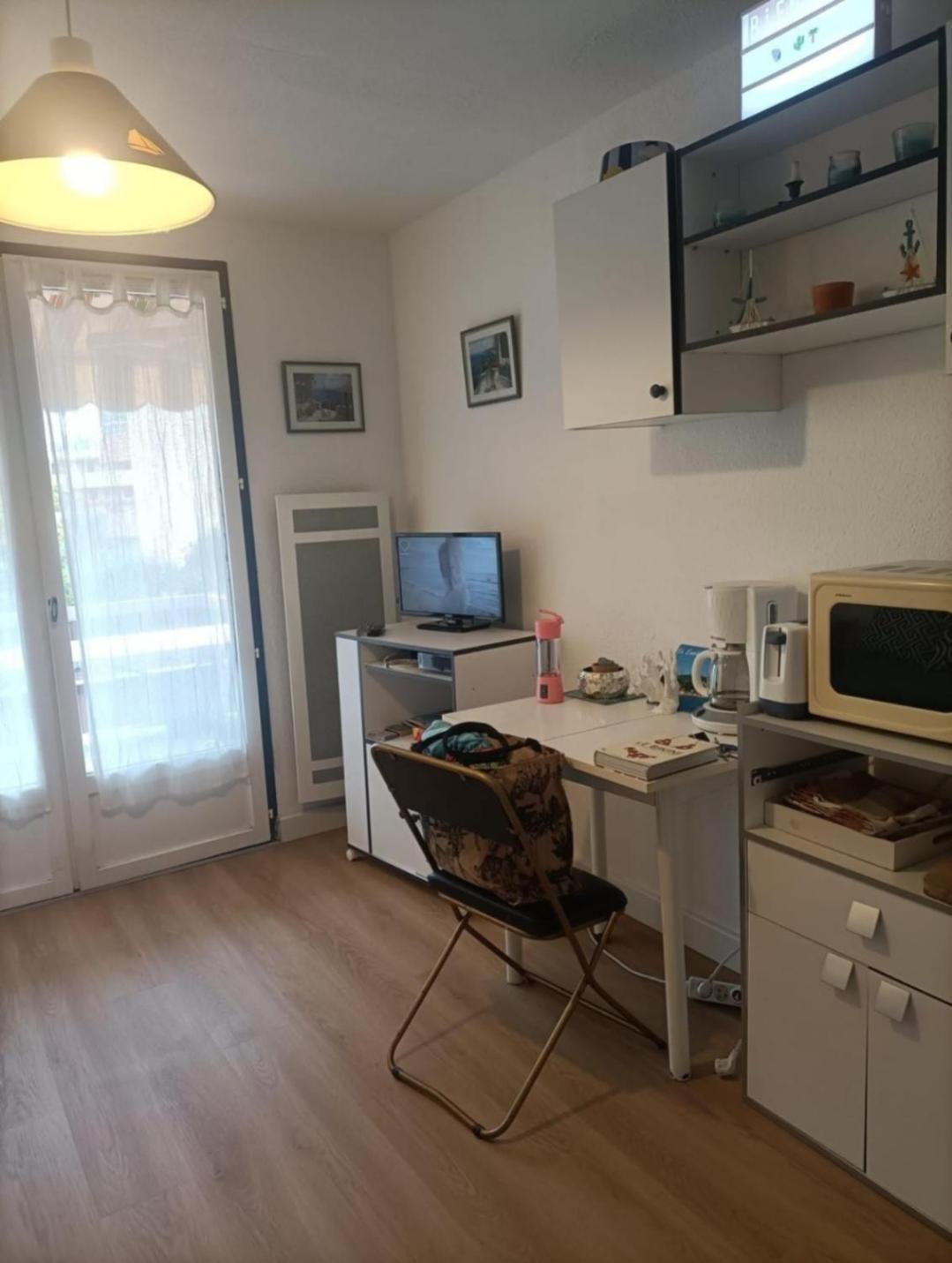 Appartement " Le Grand Bleu " A 3 Min De La Plage La Londe-les-Maures Eksteriør billede